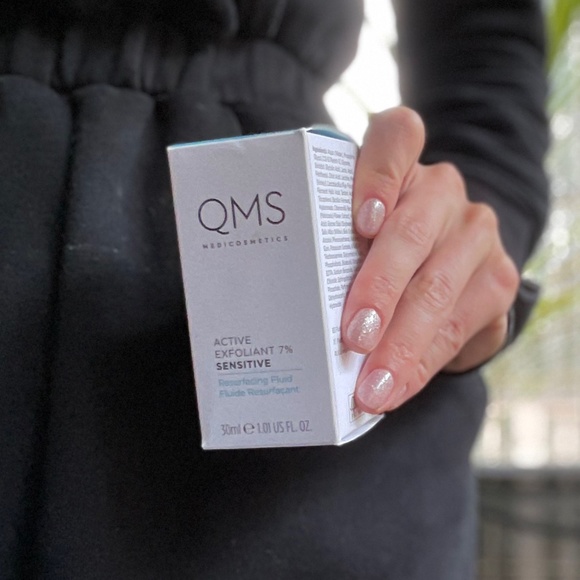 QMS serum 50 ml active exfoliants 7% sensitive - Picture 1 of 7